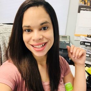 Meet your Posher, Amanda